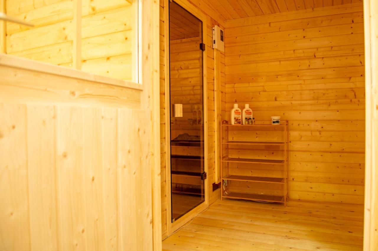 Wellnessoase Mitten In Triberg トリベルク エクステリア 写真